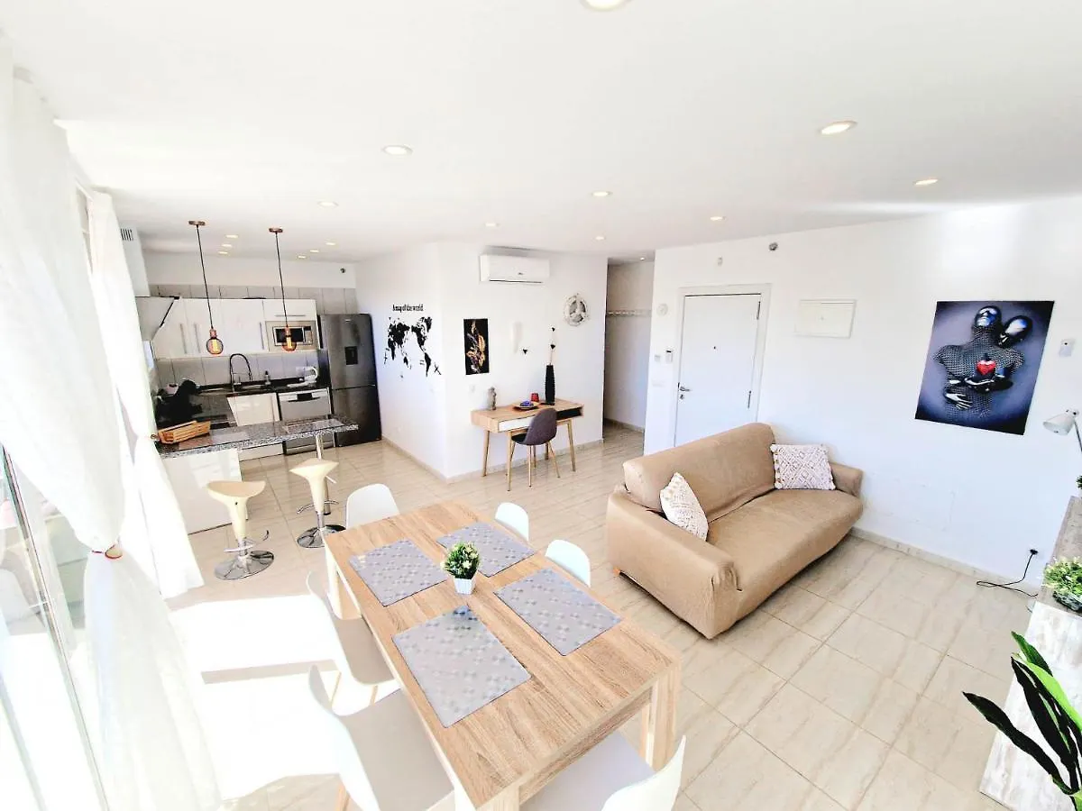 Sea Point Holiday House San Miguel de Abona 0*,  Spain